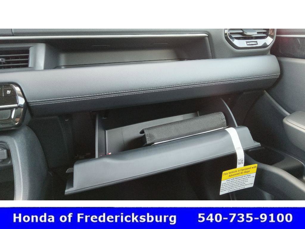 Certified 2025 Honda Pilot Elite image 24