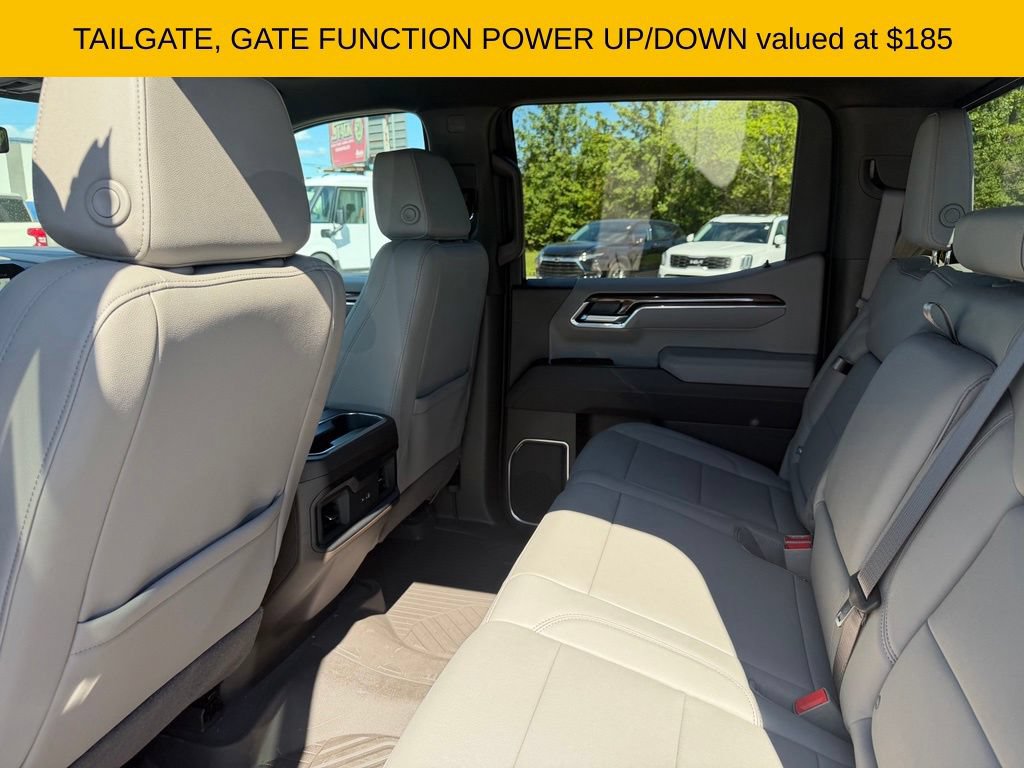 Used 2026 Chevrolet Silverado 1500 LT AWD/4WD image 11