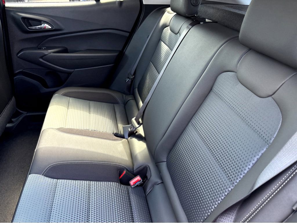 New 2026 Chevrolet Trax LT FWD image 17