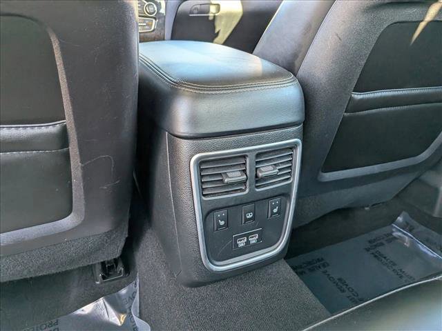 Used 2022 Chrysler 300 Touring L w/ Popular Equipment Group image 17