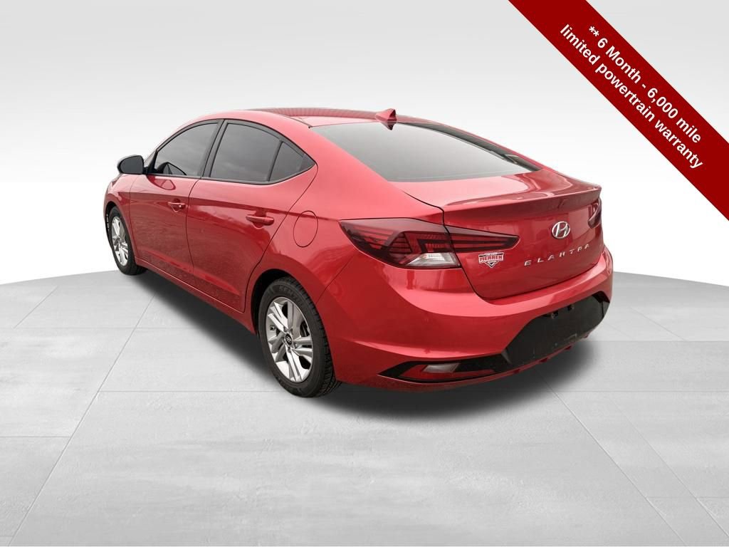 Used 2020 Hyundai Elantra SEL image 2