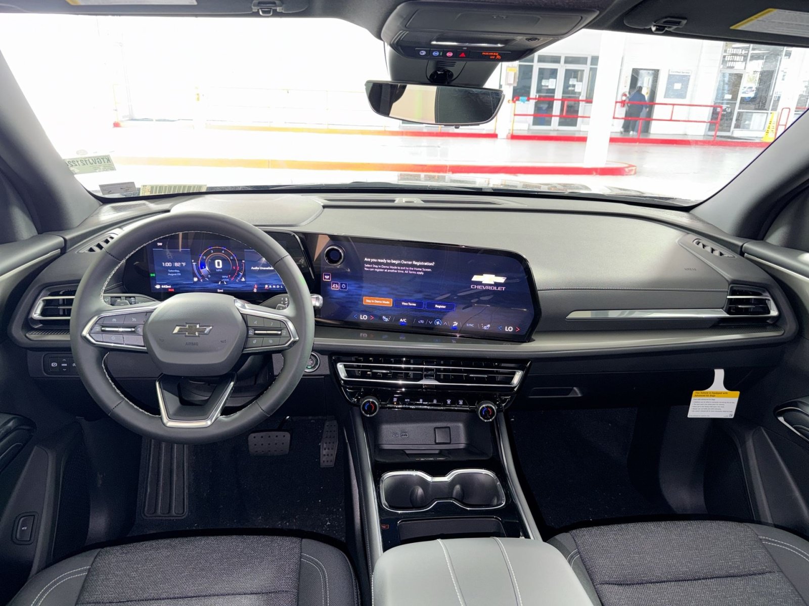 New 2027 Chevrolet Traverse LT w/ Midnight/Sport Edition FWD image 23