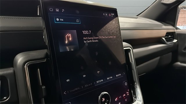 Used 2025 GMC Yukon XL Denali image 14