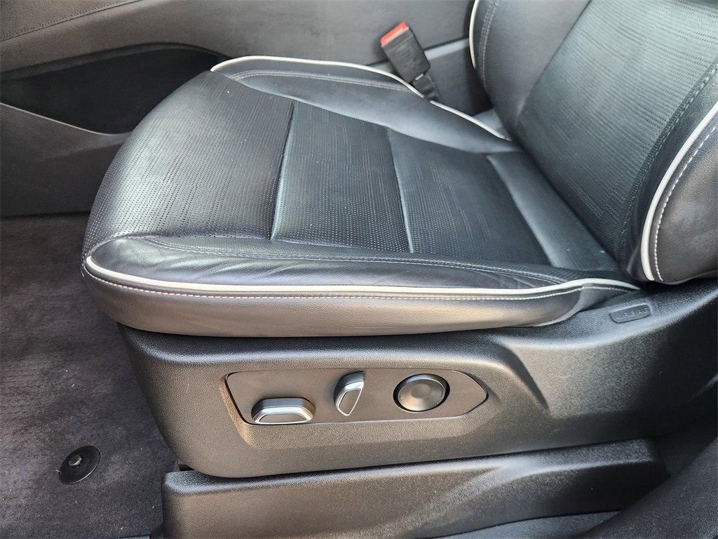 Used 2022 Cadillac Escalade ESV Sport w/ Touring Package image 21