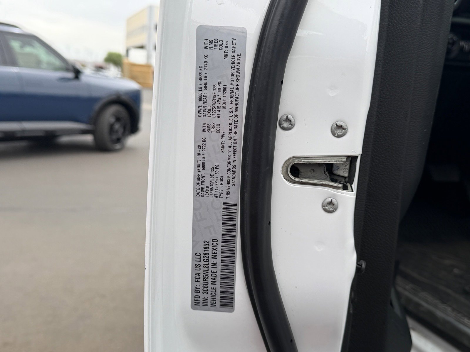 Used 2020 RAM 2500 Laramie AWD/4WD image 14