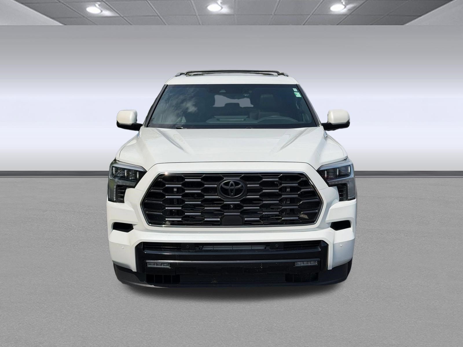 Used 2024 Toyota Sequoia Platinum AWD/4WD image 6