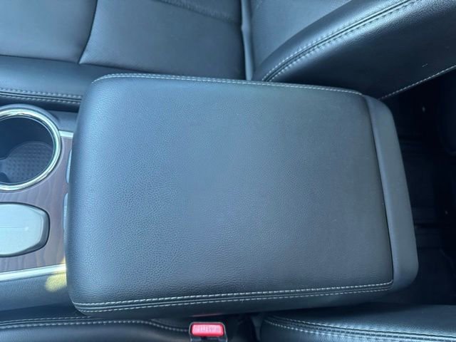 Used 2019 Nissan Pathfinder Platinum FWD image 24
