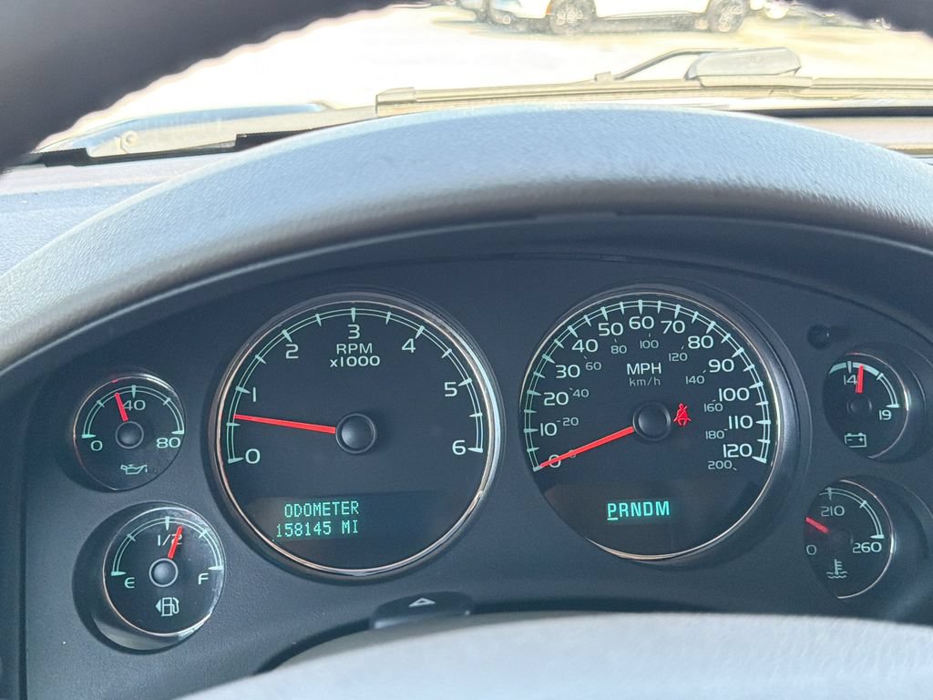 Used 2012 Chevrolet Suburban LTZ RWD image 20