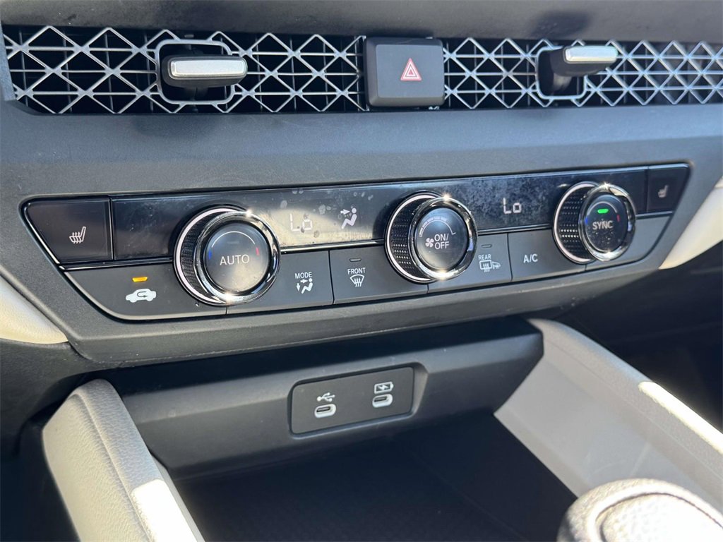 Certified 2023 Honda Accord EX image 27