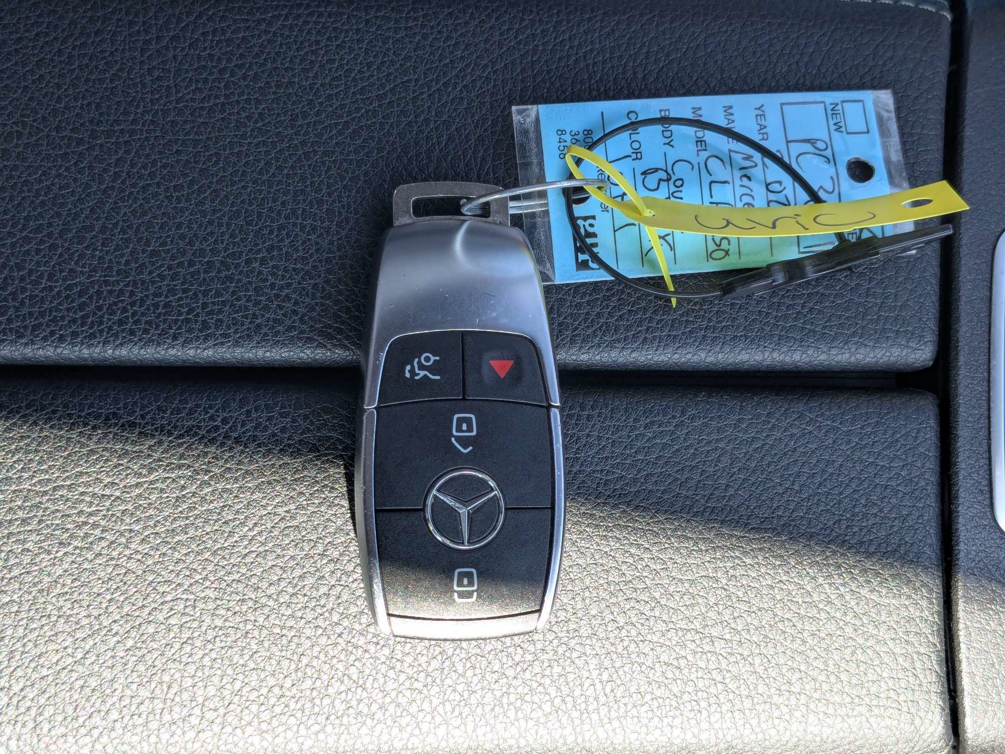 Used 2025 Mercedes-Benz CLA 250 image 35