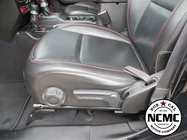 Used 2021 Jeep Wrangler Unlimited Rubicon AWD/4WD image 22