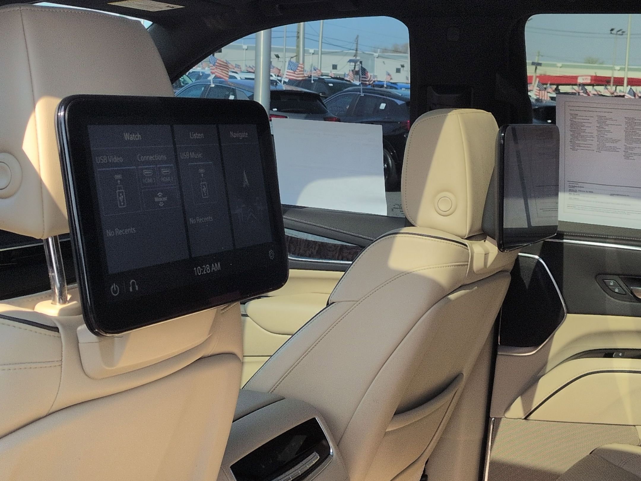 Certified 2021 Cadillac Escalade Premium Luxury image 36