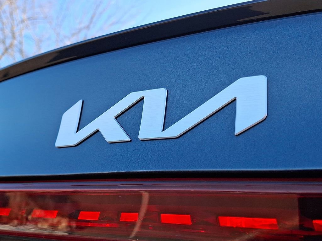 Used 2023 Kia Forte GT-Line w/ GT-Line Premium Package image 29