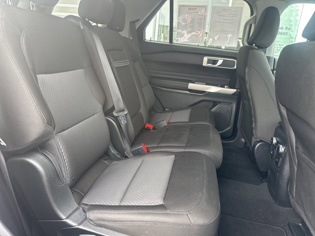 Used 2022 Ford Explorer XLT image 14