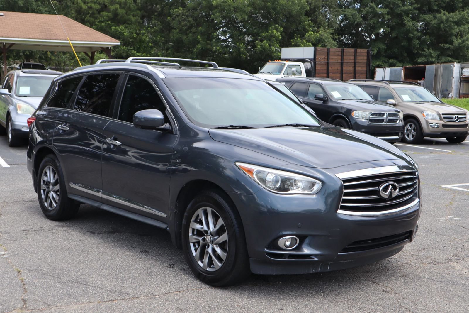 Used 2014 INFINITI QX60 Luxe w/ Premium Plus Package AWD/4WD image 3