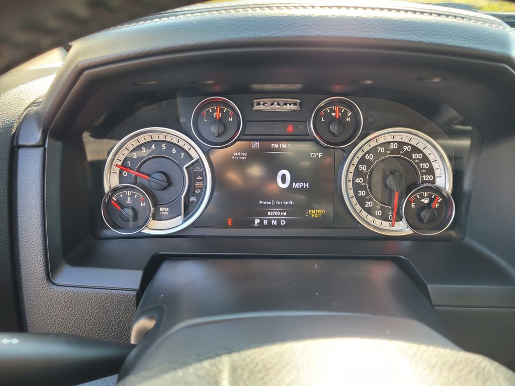 Used 2017 RAM 1500 Laramie w/ Convenience Group AWD/4WD image 24