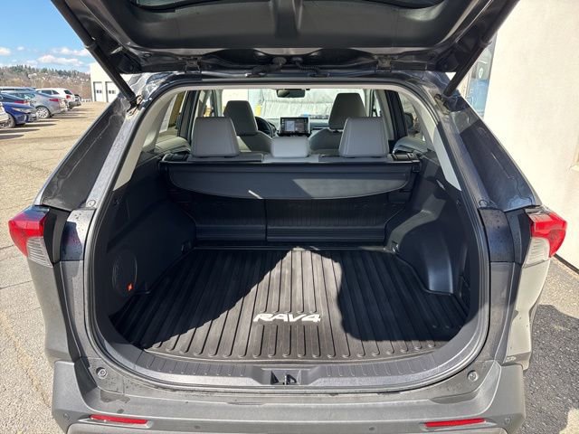 Used 2021 Toyota RAV4 Limited w/ Limited Grade Weather Package image 27