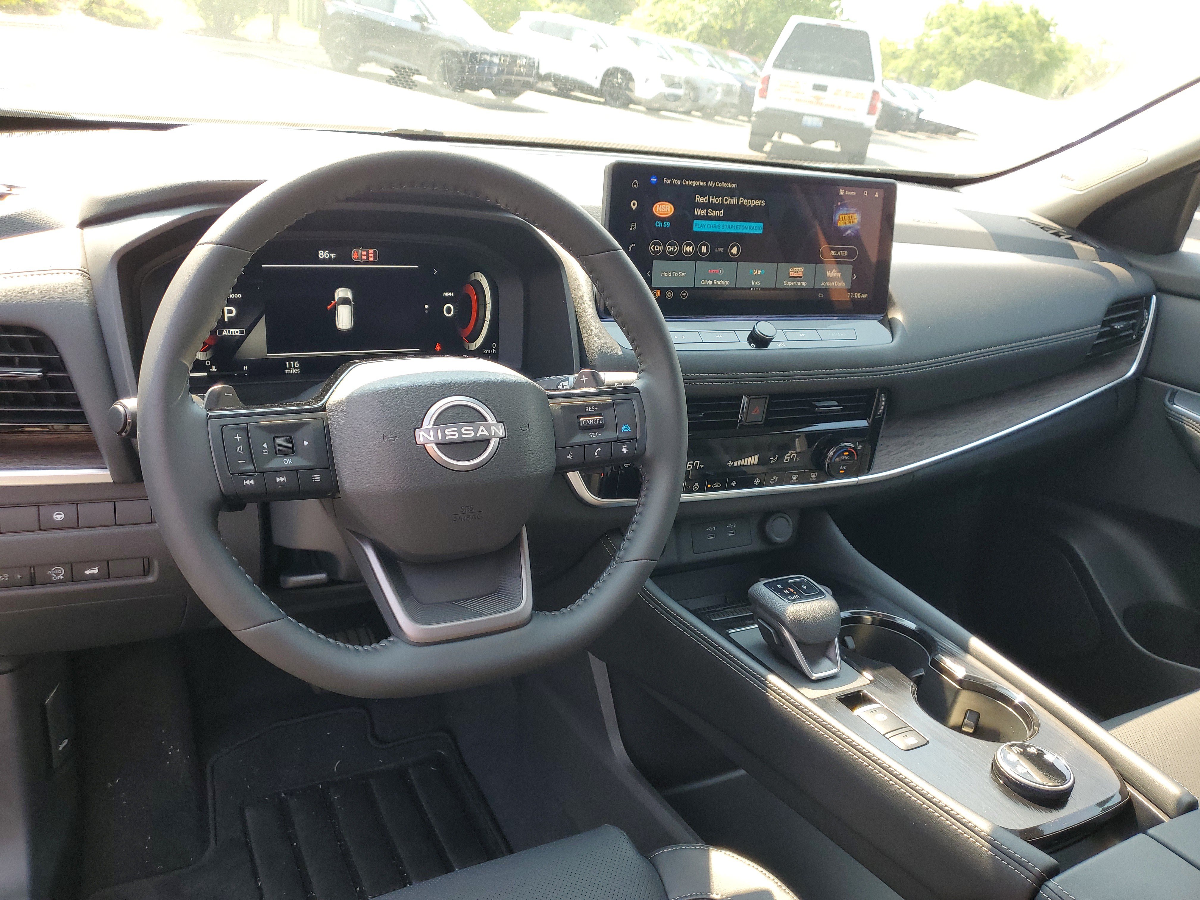 New 2026 Nissan Rogue Platinum AWD/4WD image 8