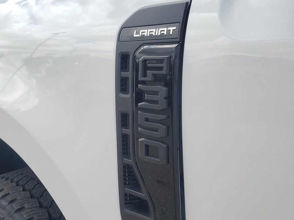 New 2025 Ford F350 Lariat w/ Lariat Ultimate Package image 6