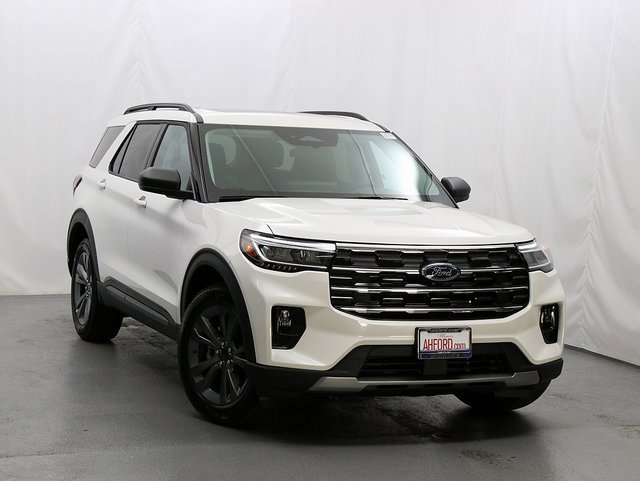 New 2026 Ford Explorer Active image 1