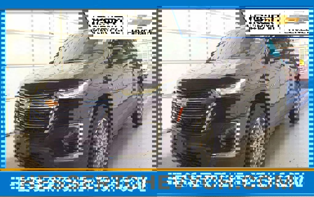 Certified 2023 Chevrolet Traverse LT FWD image 1