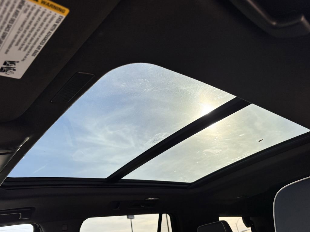 New 2025 Chevrolet Tahoe Premier w/ Sun And Tow Package RWD image 19