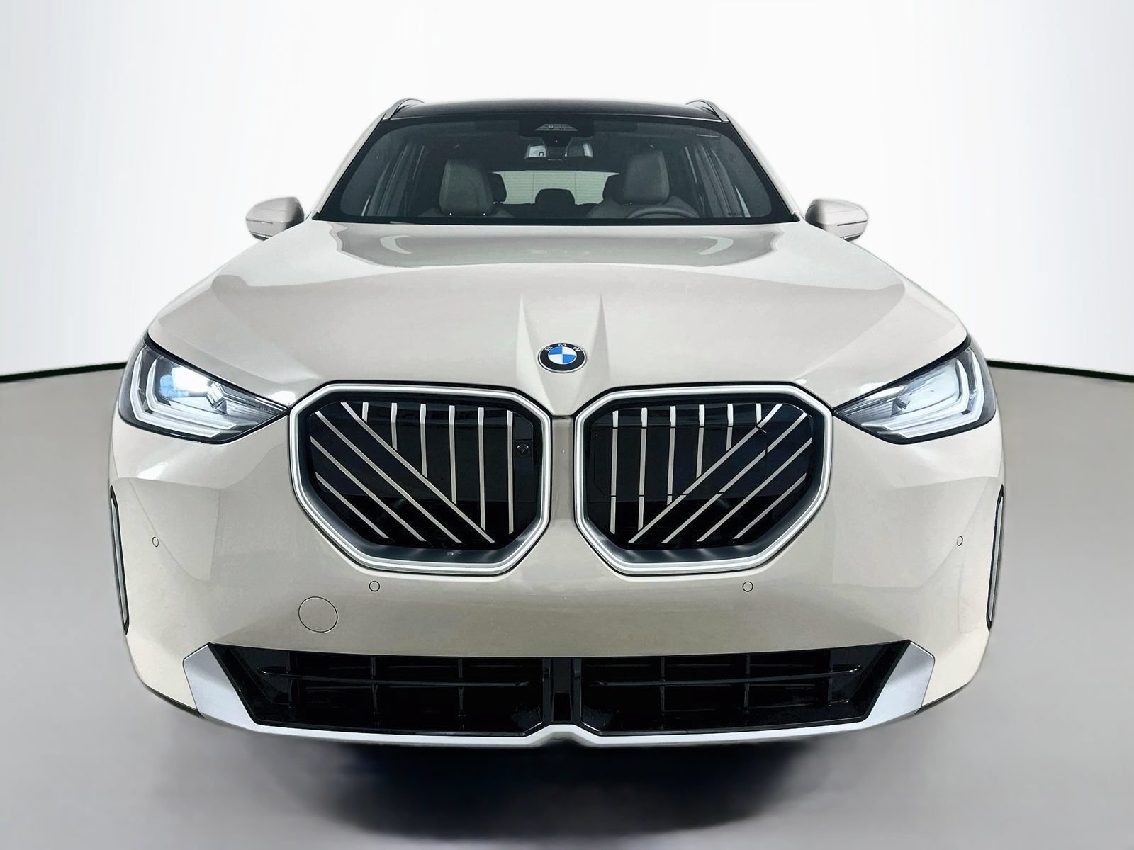 New 2026 BMW X3 xDrive30i w/ Premium Package AWD/4WD image 2