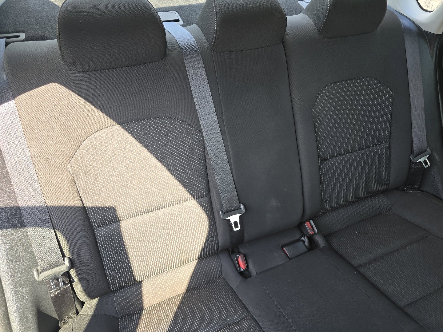 Used 2020 Kia Forte LXS FWD image 25