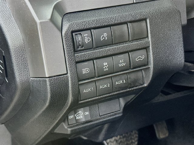 Used 2024 Toyota Tacoma TRD Off-Road w/ TRD Off Road Premium Package AWD/4WD image 23