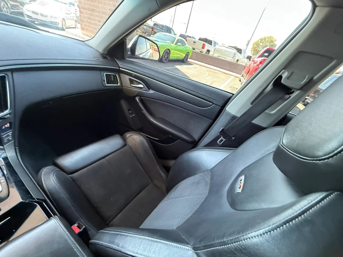 Used 2012 Cadillac CTS V RWD image 43