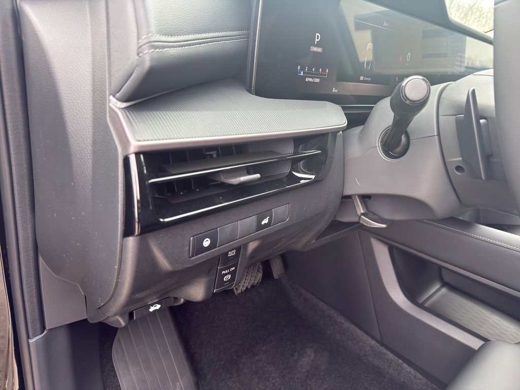 New 2026 Nissan Murano SV image 14