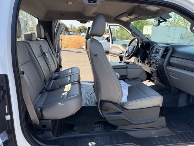 Used 2017 Ford F350 XL w/ Power Equipment Group RWD image 25