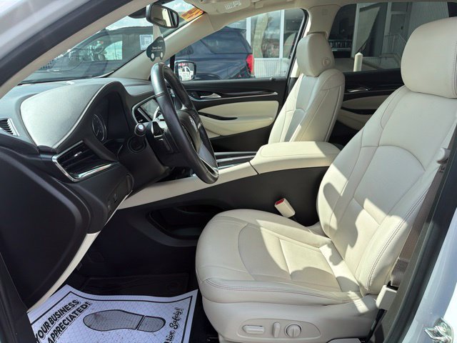 Certified 2024 Buick Enclave Essence FWD image 13