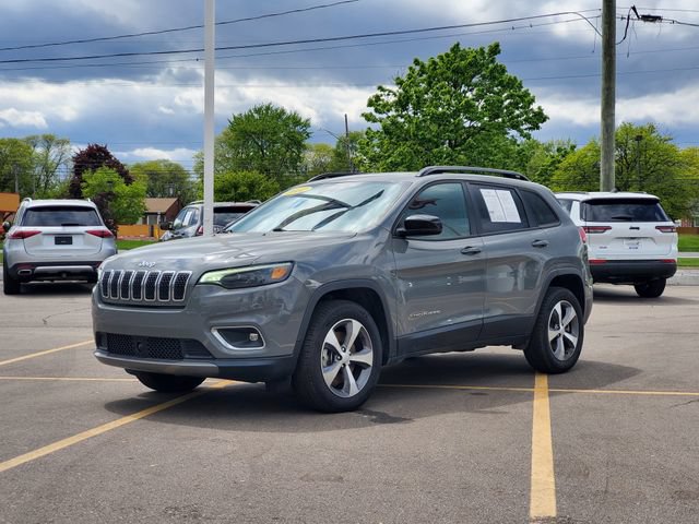 Certified 2022 Jeep Cherokee Limited AWD/4WD image 32