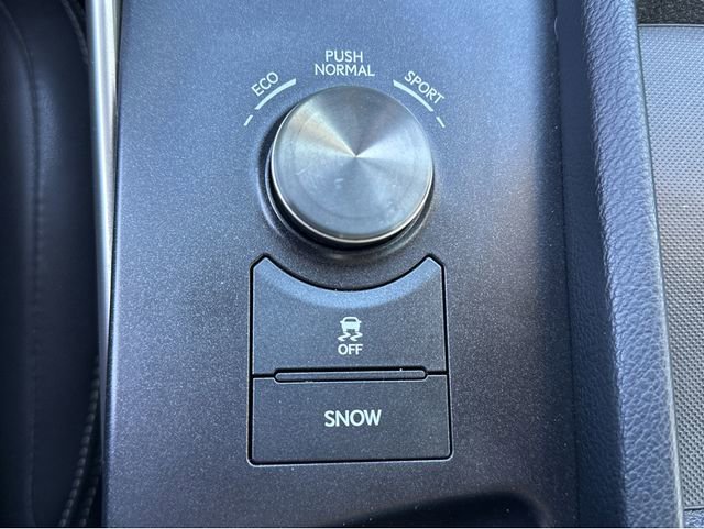 Used 2016 Lexus IS 200t image 30