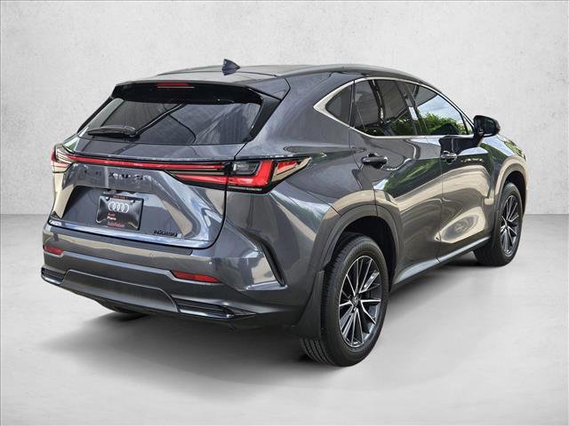 Used 2025 Lexus NX 250 FWD w/ Towing Package (2000 Lbs) image 5