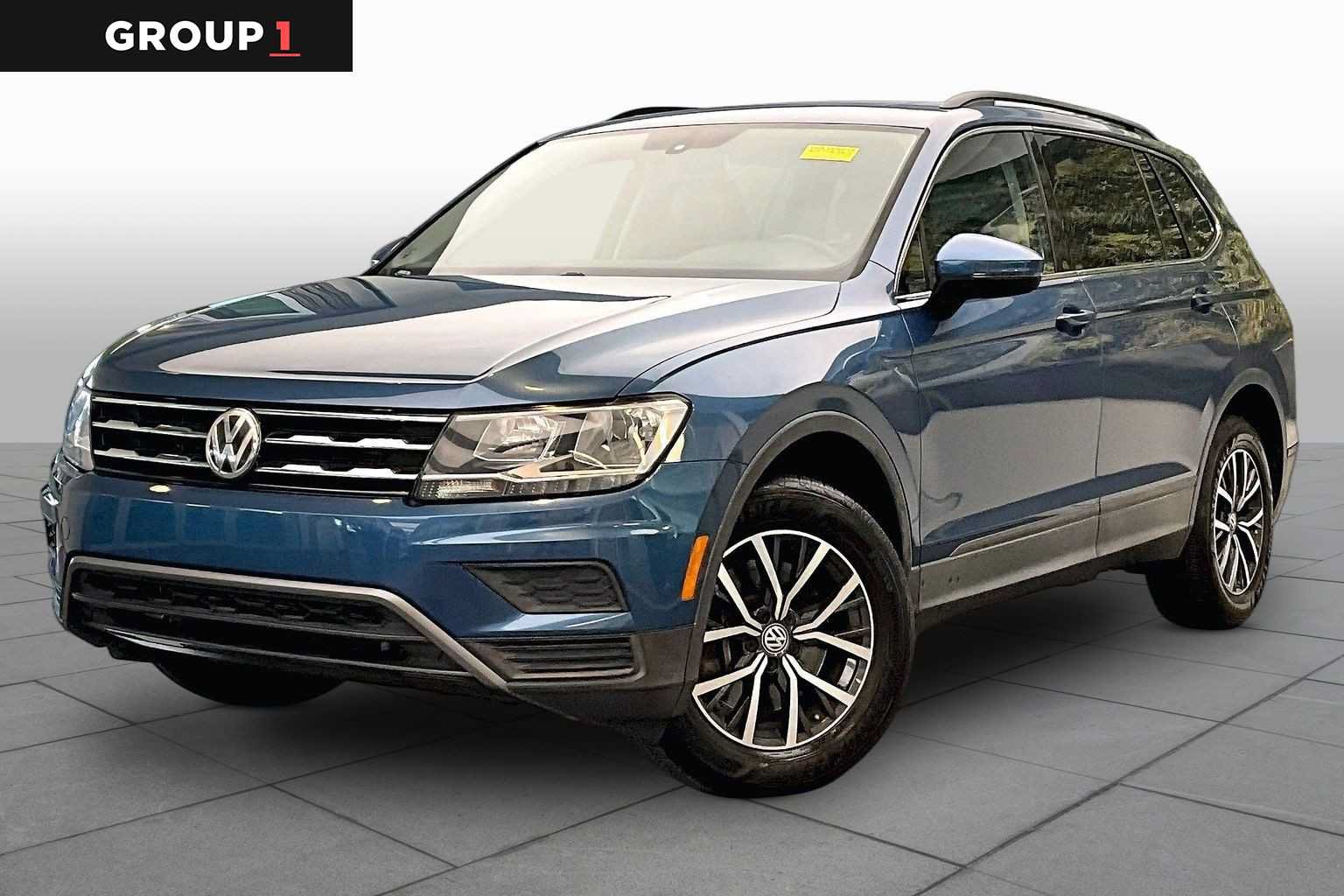 Used 2019 Volkswagen Tiguan SE w/ Panoramic Sunroof Package