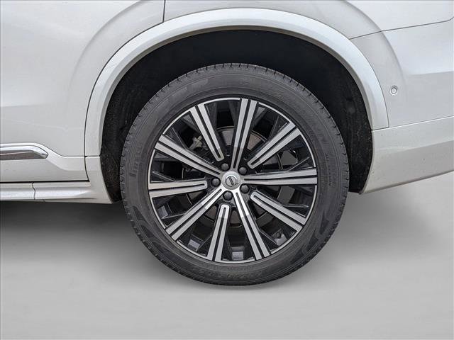 Used 2023 Volvo XC90 B6 Plus w/ Protection Package image 13