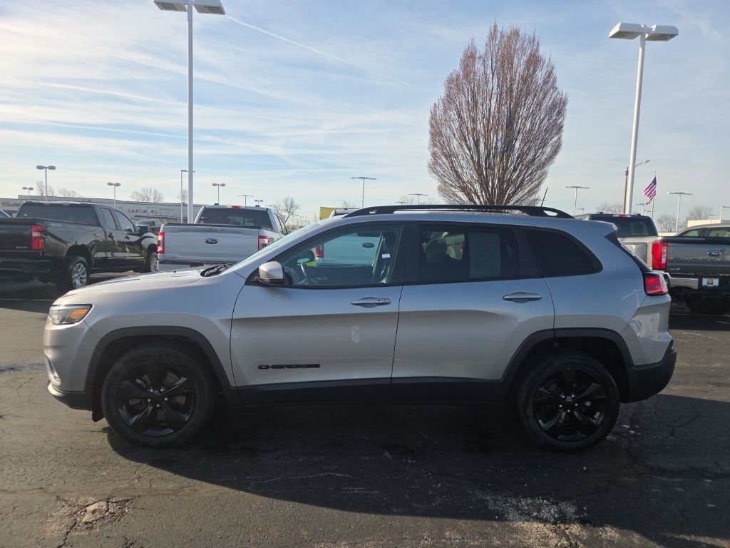 Used 2020 Jeep Cherokee Altitude image 3