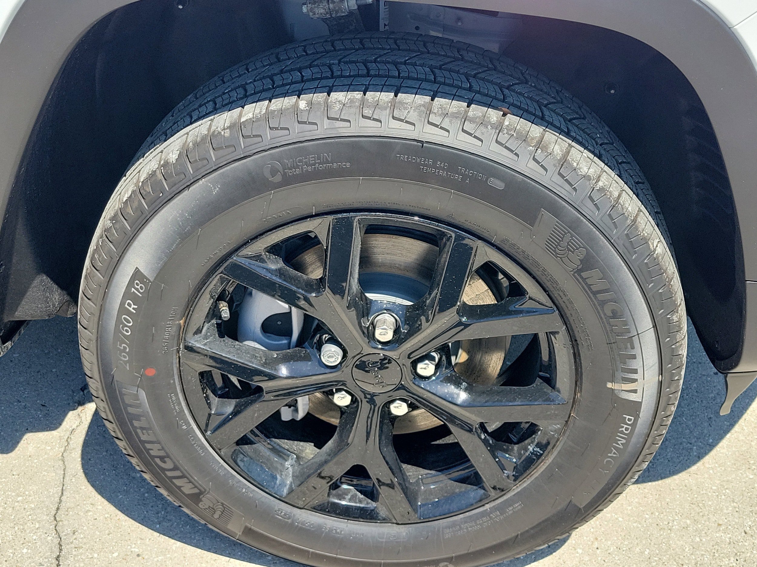 New 2026 Jeep Grand Cherokee Altitude RWD image 8