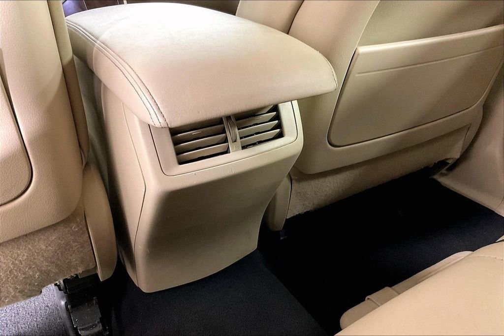 Used 2014 Toyota Venza XLE w/ XLE Premium Package image 34