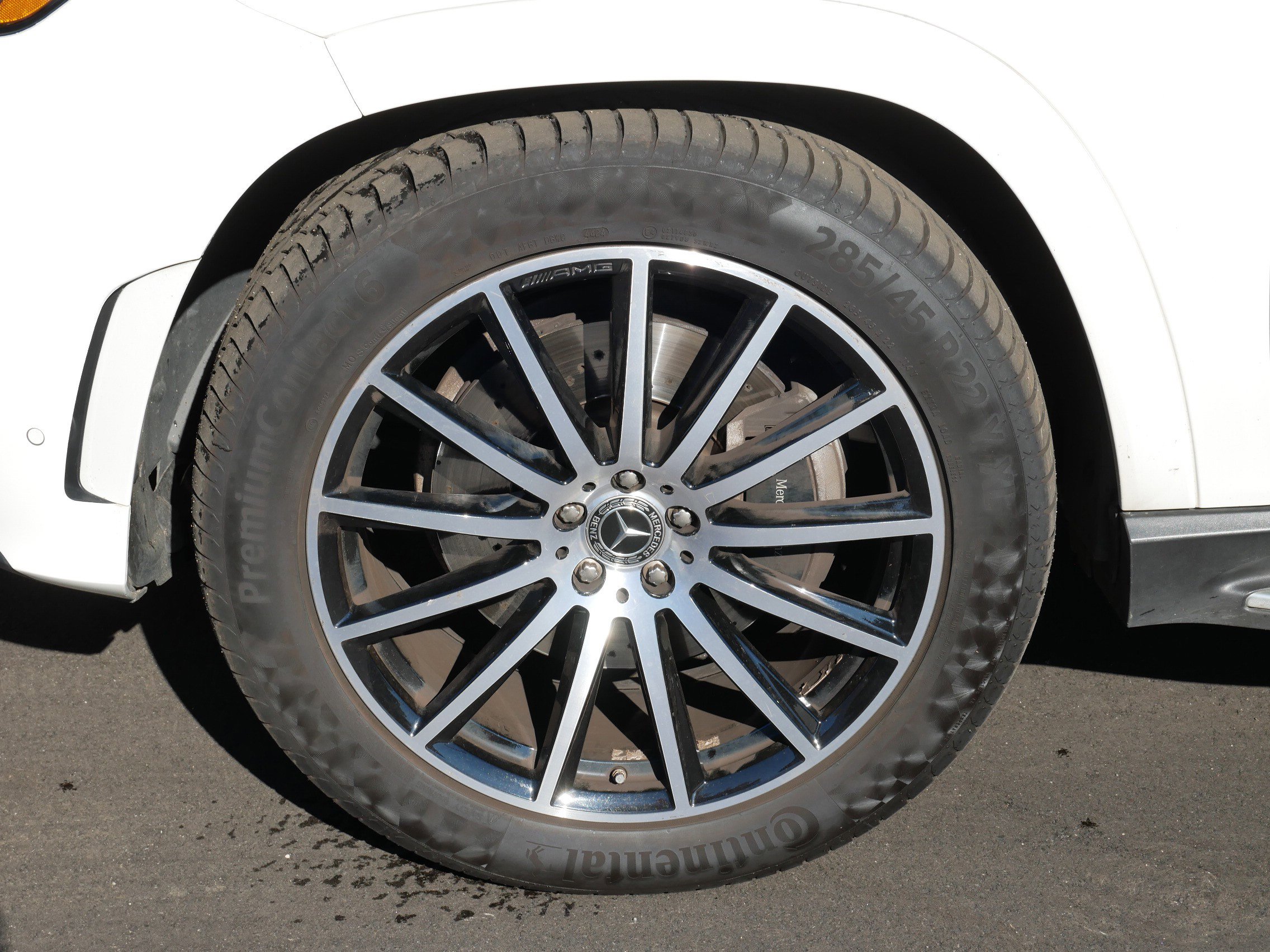 Used 2021 Mercedes-Benz GLS 580 4MATIC image 4