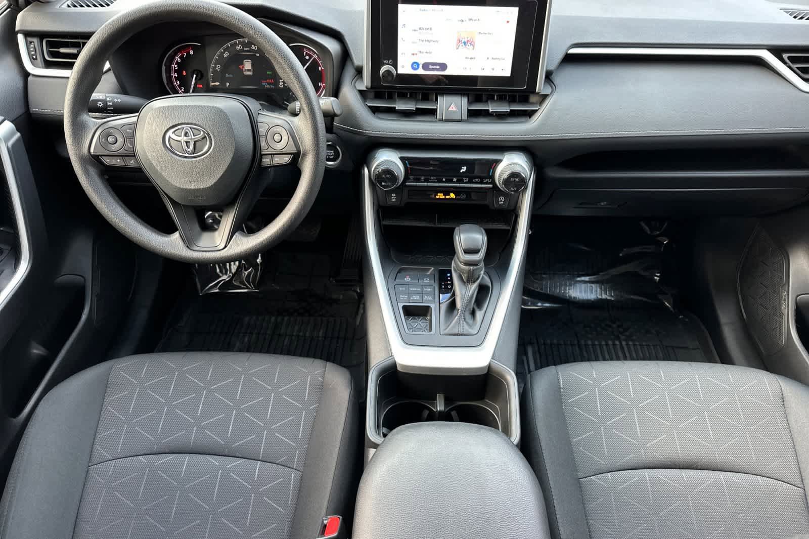 Used 2024 Toyota RAV4 XLE w/ Convenience Package image 3