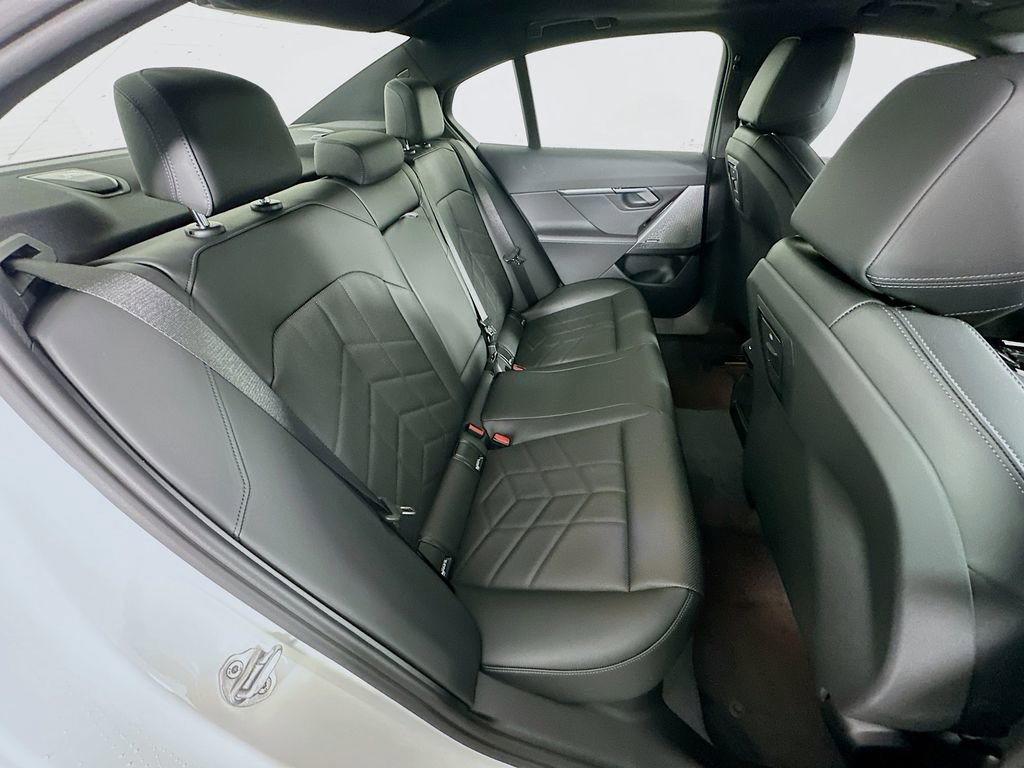 New 2026 BMW 530i xDrive image 34