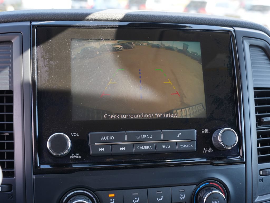 Used 2023 Nissan Titan S AWD/4WD image 26