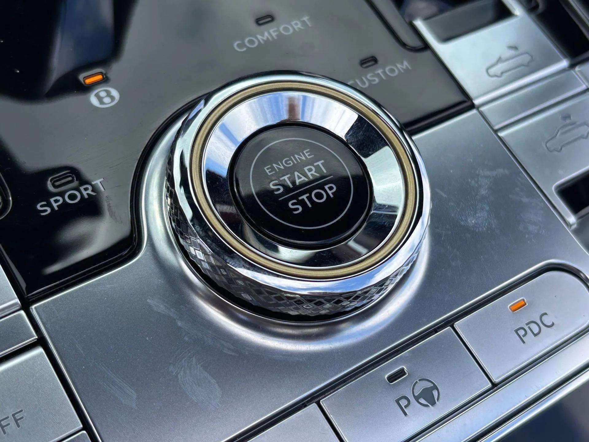 Used 2024 Bentley Continental GT image 41