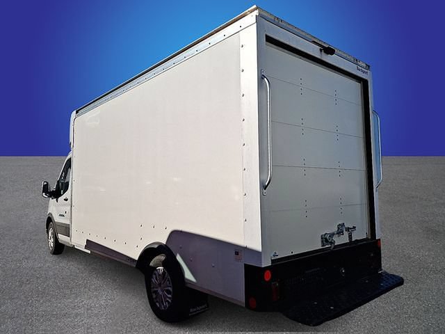 New 2023 Ford E-Transit RWD image 3