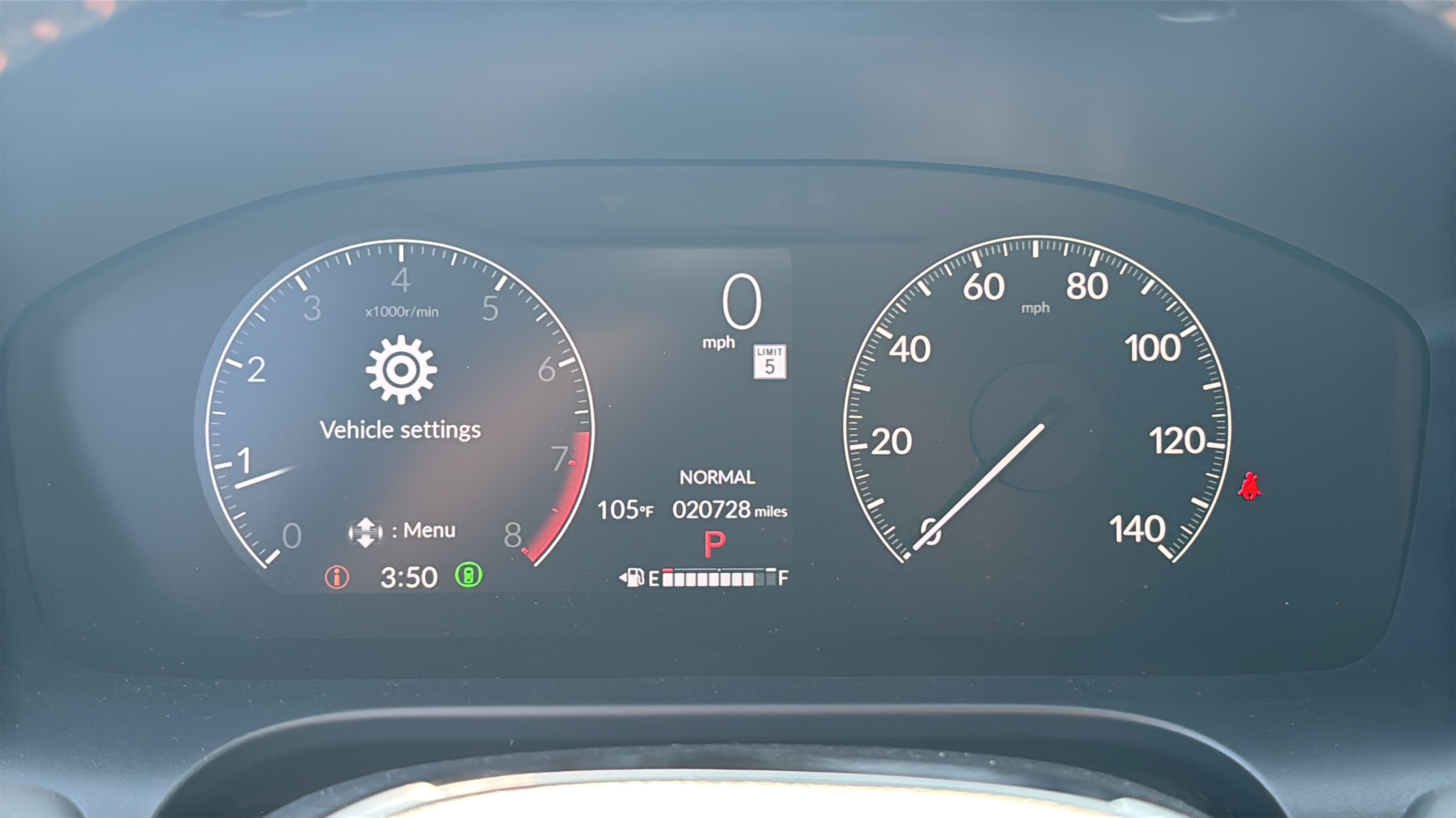 Certified 2025 Honda HR-V Sport image 30