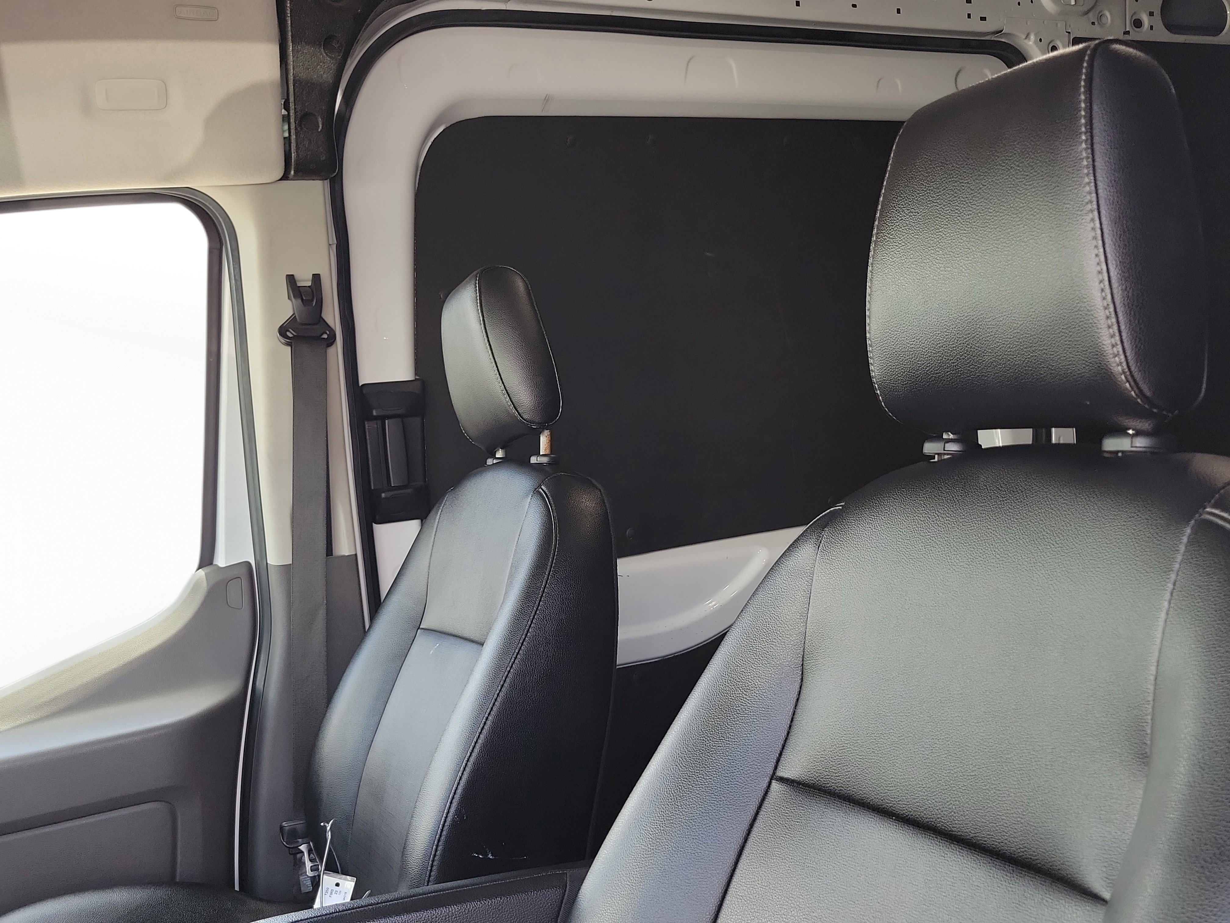 Used 2023 Ford Transit 250 Medium Roof AWD w/ Load Area Protection Package image 15