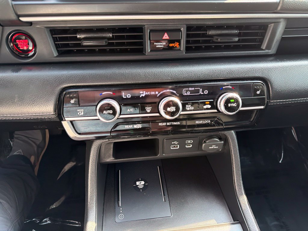 Used 2025 Honda Pilot Touring image 24